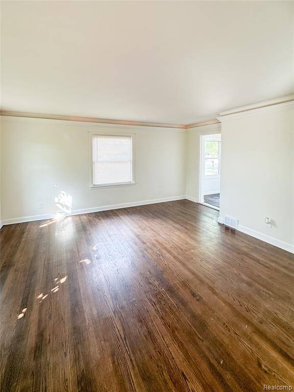 Warren, MI 48089,13062 E 10 Mile Road Mile Road