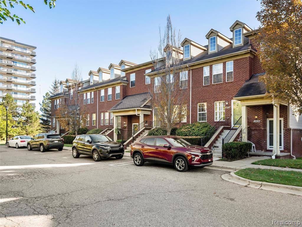 Southfield, MI 48075,23324 Poplar Drive