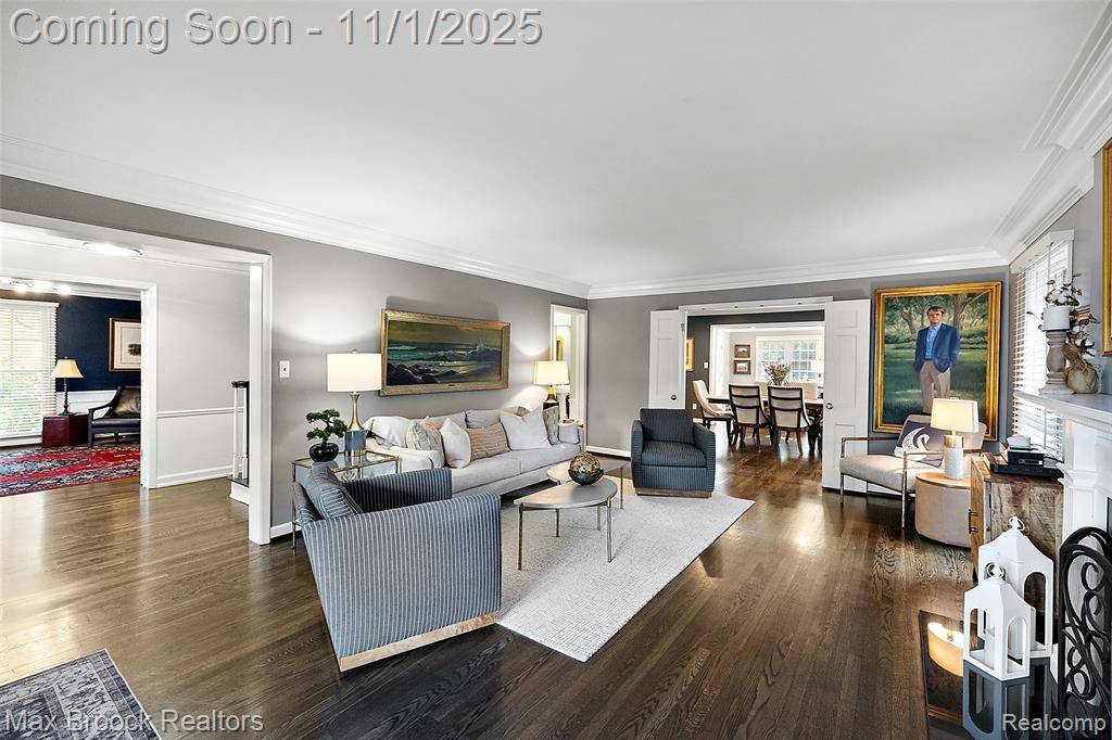 Bloomfield Hills, MI 48304,692 Bennington Drive