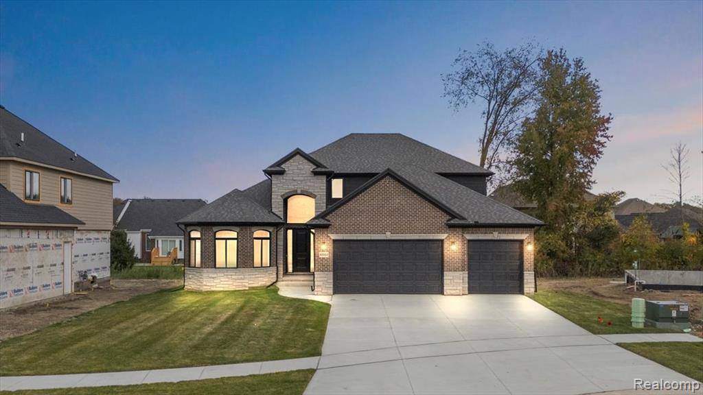 Macomb, MI 48042,50352 Sawgrass Drive
