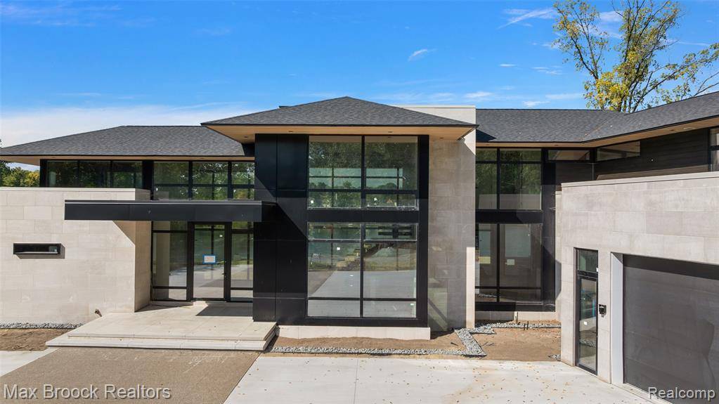 Bloomfield Hills, MI 48302,3515 Brookside Drive