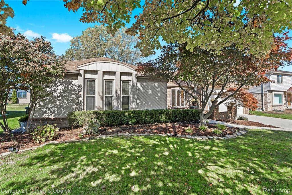 Livonia, MI 48154,37578 Munger Drive