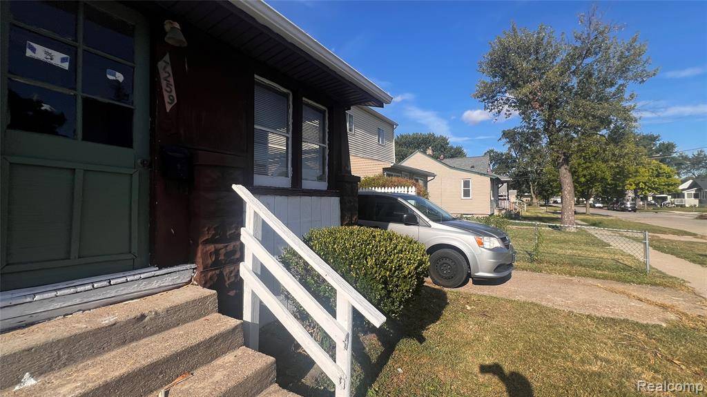 Warren, MI 48091,7259 Chalmers Avenue