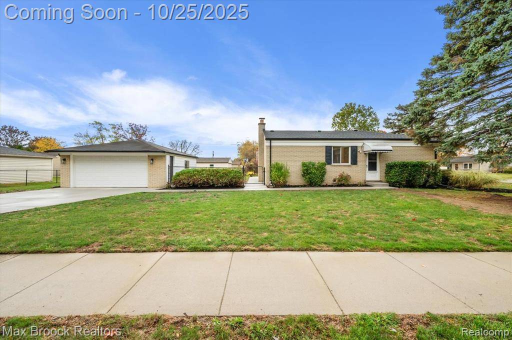 Sterling Heights, MI 48312,13386 Winona Drive