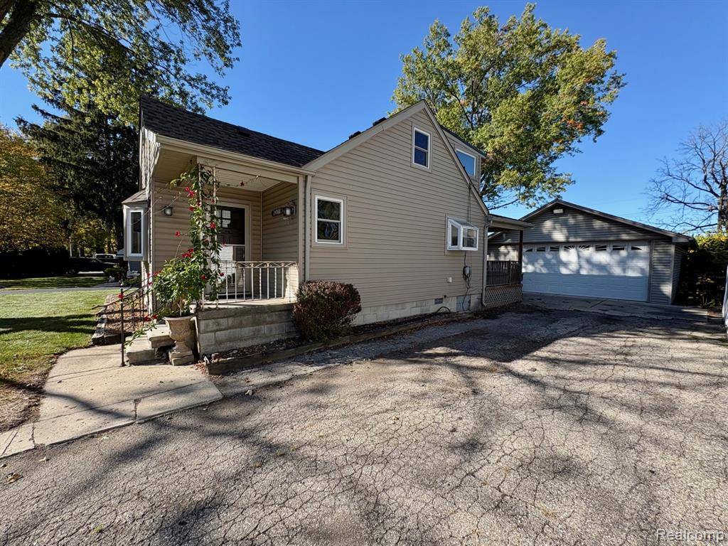 Brownstown, MI 48174,24066 Kraft Place