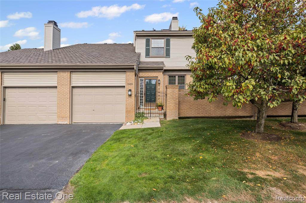 Farmington Hills, MI 48331,38494 Windsor