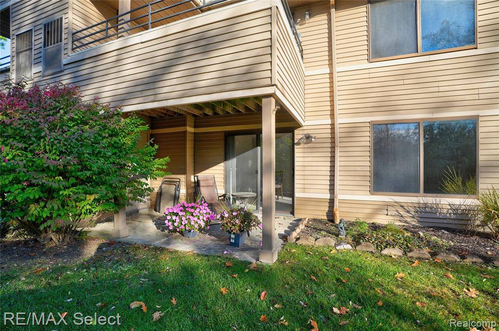 Ann Arbor, MI 48104,250 Briarcrest Drive