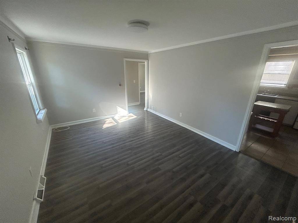 Hazel Park, MI 48030,23109 Stauber Avenue