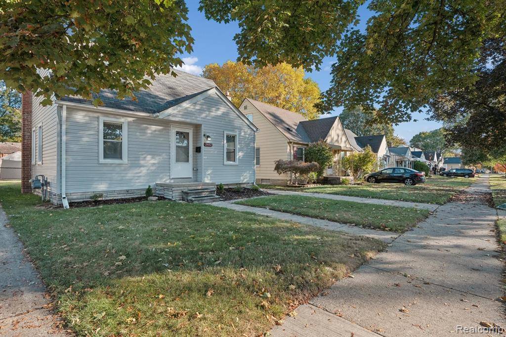 Dearborn, MI 48124,24412 Chicago Street