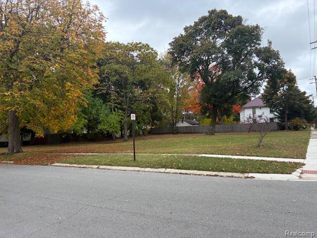 Port Huron, MI 48060,738 Bancroft Street