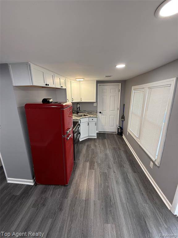 Warren, MI 48089,8645 Ford Avenue