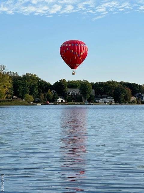 Goodrich Vlg, MI,5619 Lakeview Boulevard