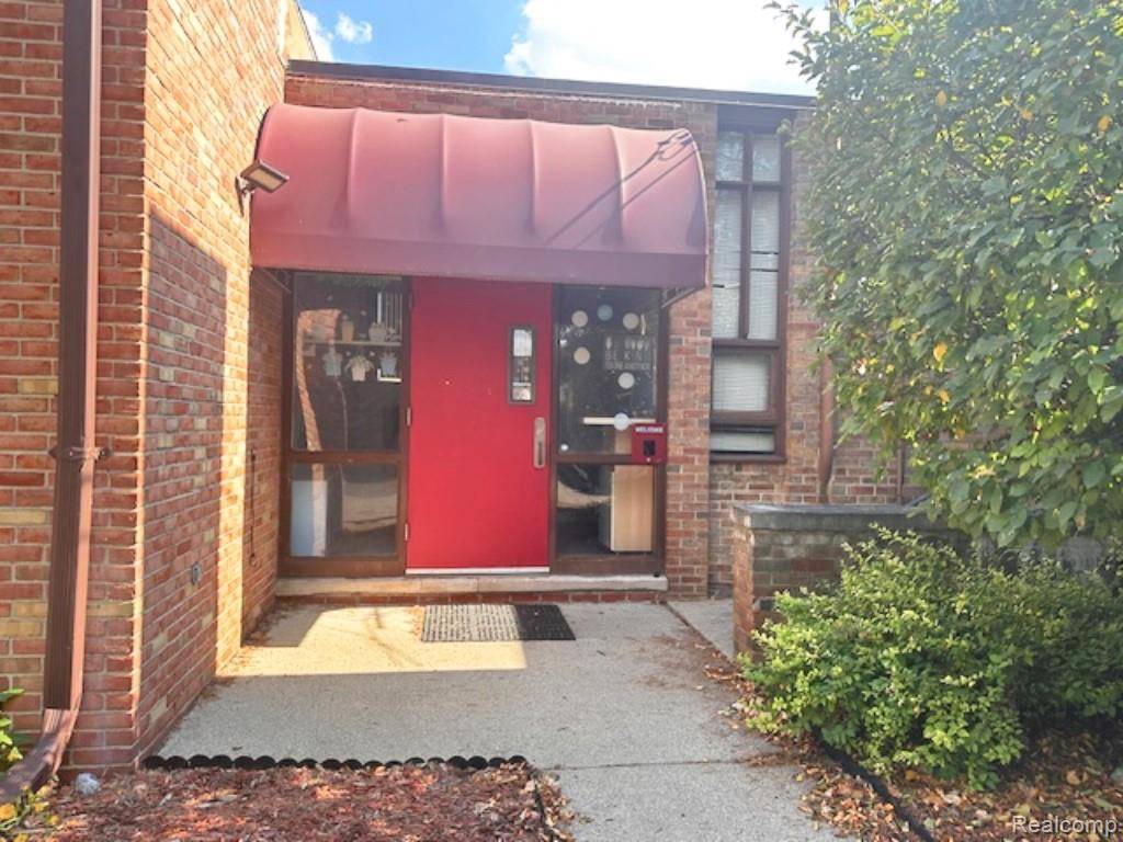 Waterford, MI,4150 Pontiac Lake Rd