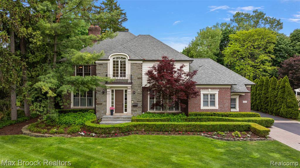 Birmingham, MI 48009,222 Arlington Street