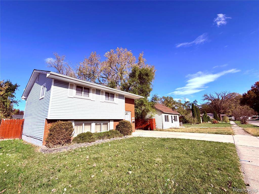 Inkster, MI 48141,26206 Kitch Street