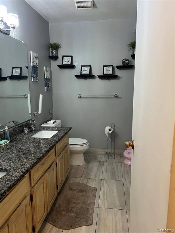 Southfield, MI 48034,29413 Timberwood