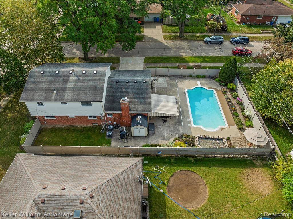 Warren, MI 48093,11285 Hanover Drive