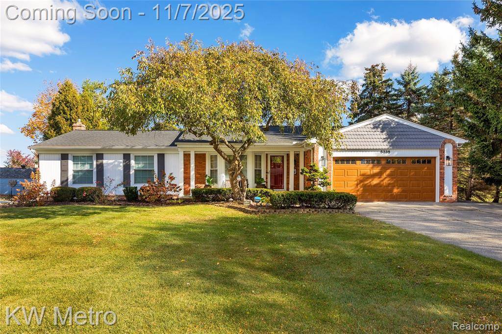 Troy, MI 48085,5338 Berwyck Drive