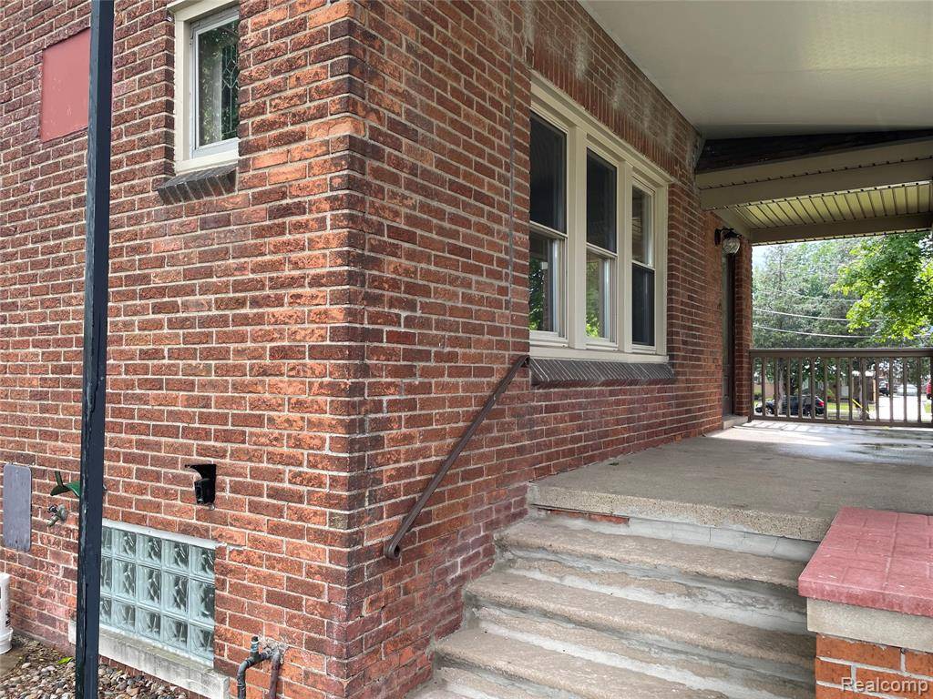 Warren, MI 48088,12980 E 12 Mile Road