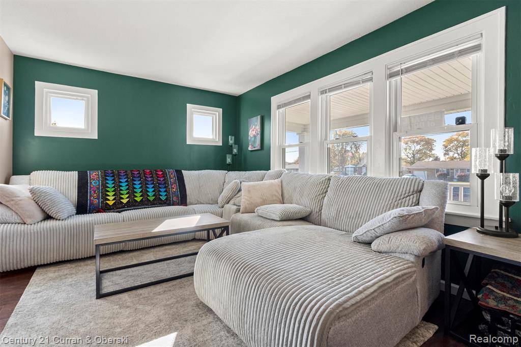 Warren, MI 48089,26640 Schoenherr Road