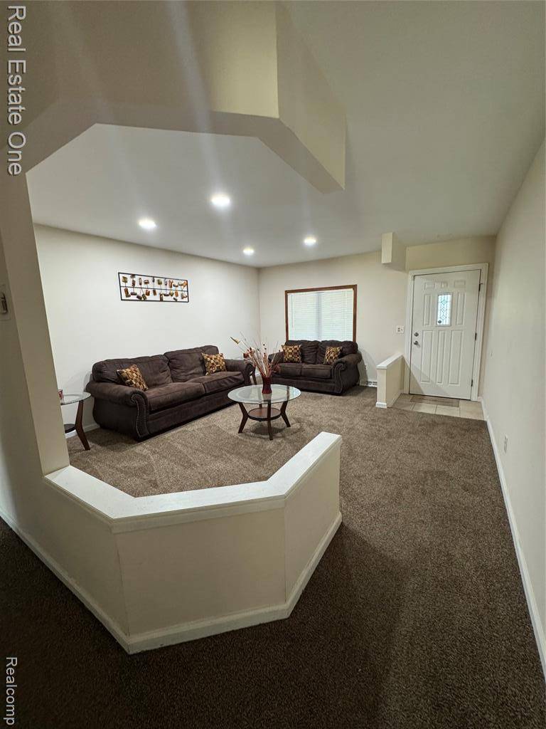 Sterling Heights, MI 48310,37683 Adrian Drive