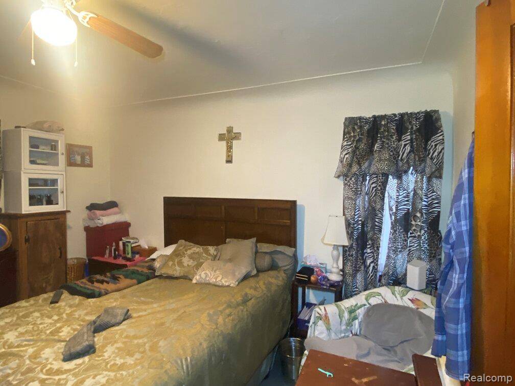 Detroit, MI 48215,434 Piper Boulevard