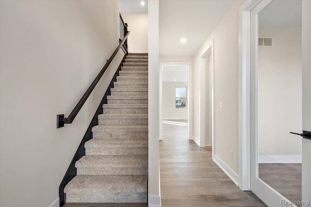 Sterling Heights, MI 48314,42435 Magnolia Drive