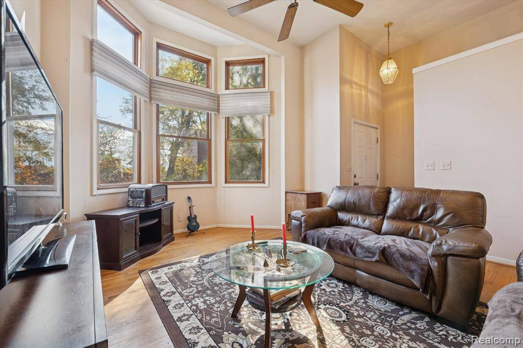 Detroit, MI 48226,1250 Labrosse Street