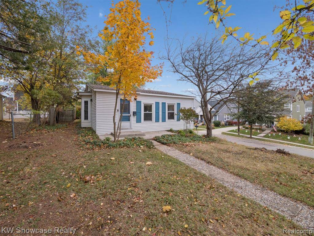 Milford, MI 48381,117 E Summit Street