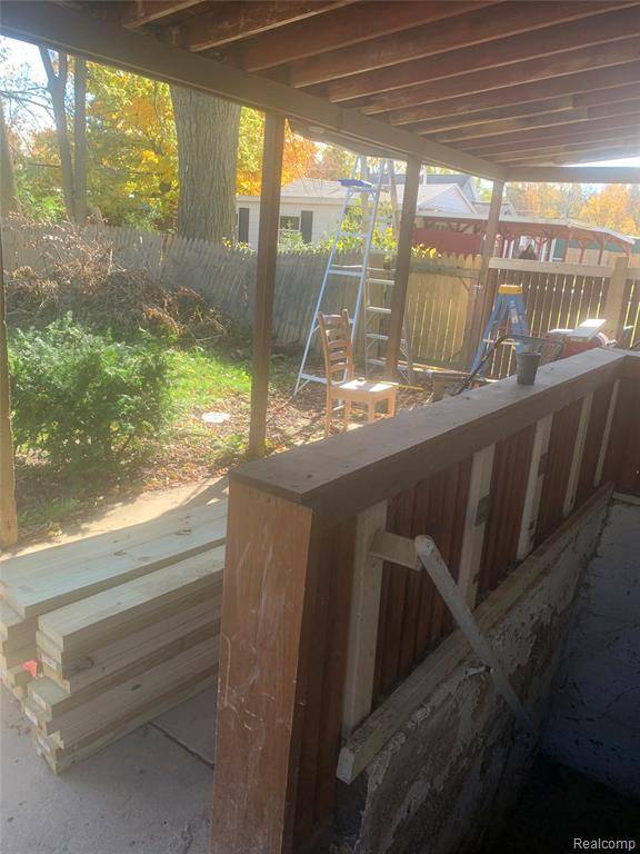 Lansing, MI 48910,2313 S Rundle Avenue