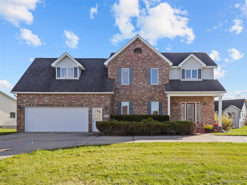 Flushing, MI 48433,2296 Stonefield Drive