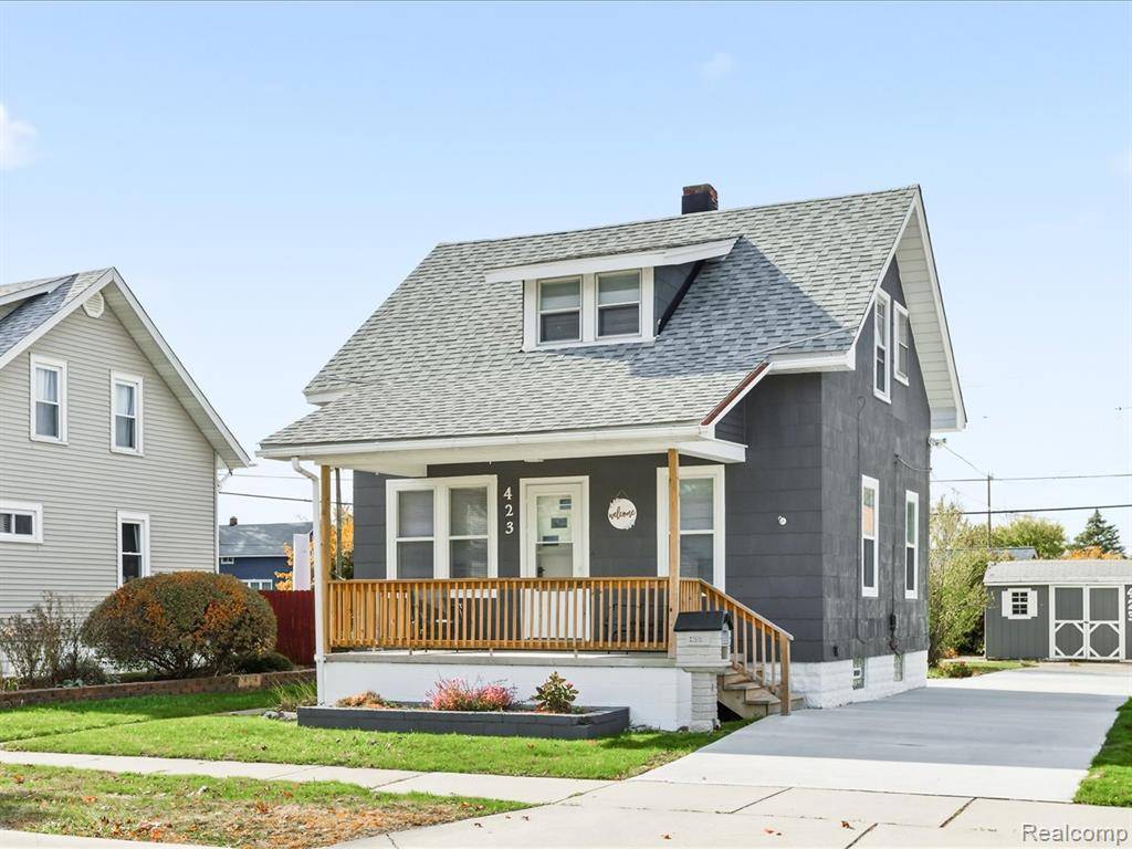 Port Huron, MI 48060,423 16th Street