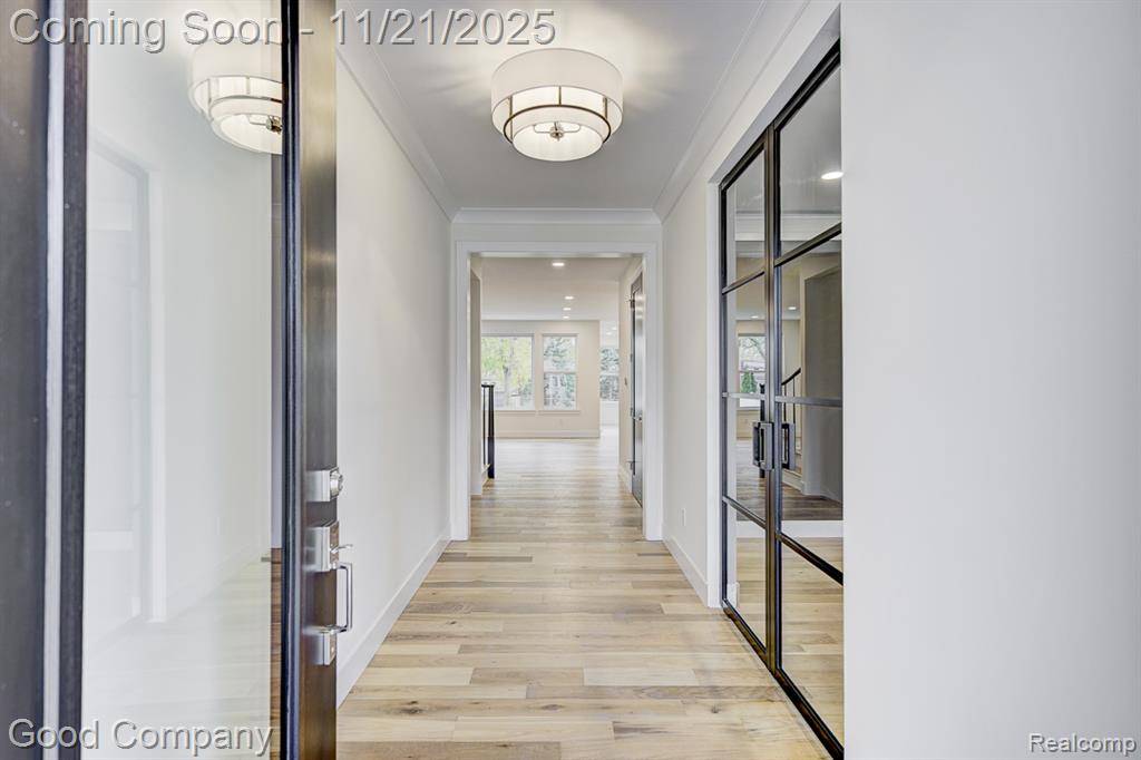 Royal Oak, MI 48073,1317 Butternut Avenue