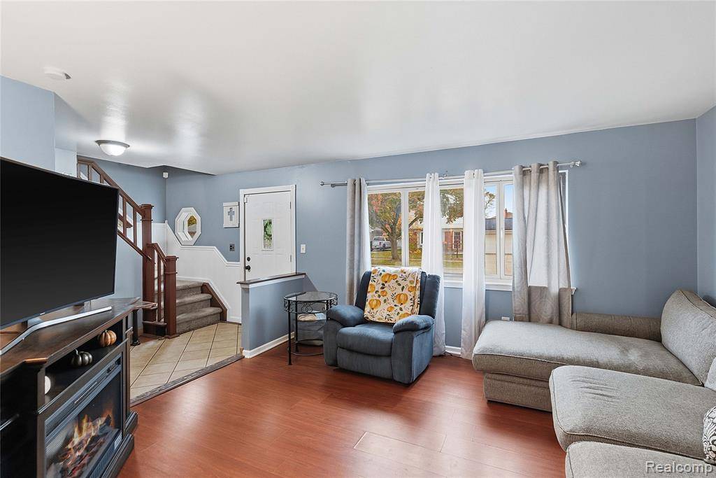 Westland, MI 48186,36698 Rolf Street