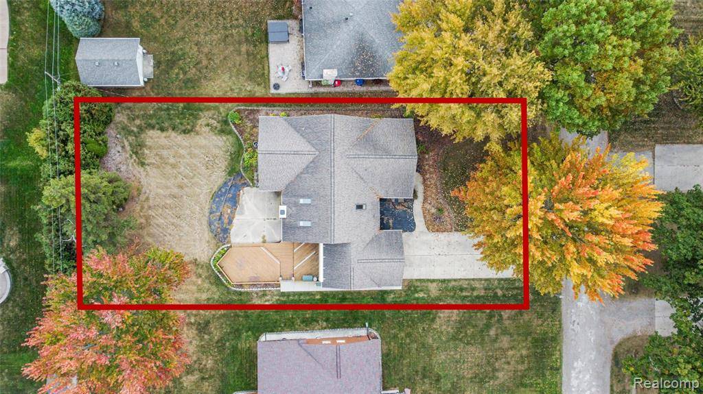 Macomb, MI 48042,23229 Rochelle Street