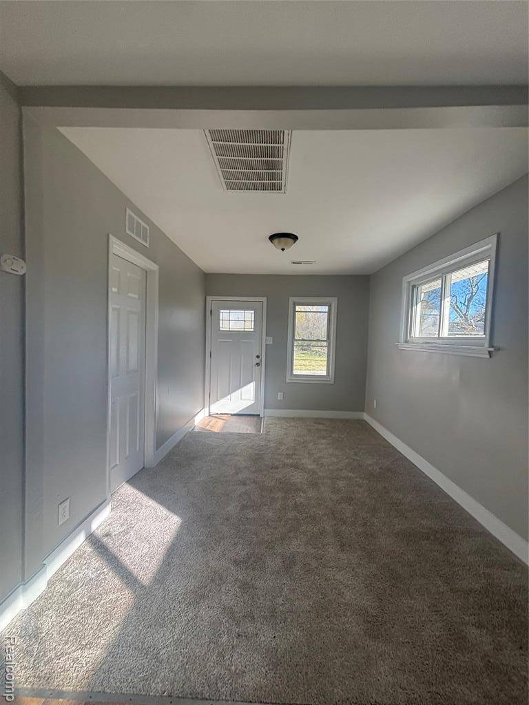 Inkster, MI 48141,3594 Walnut Street