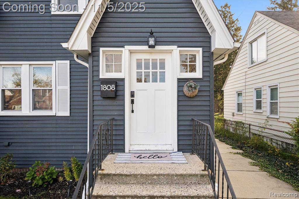 Dearborn, MI 48128,1808 N Melborn Street