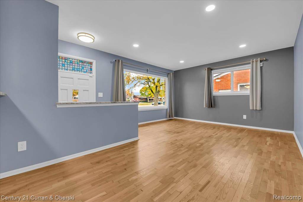 Westland, MI,32735 Joy Road