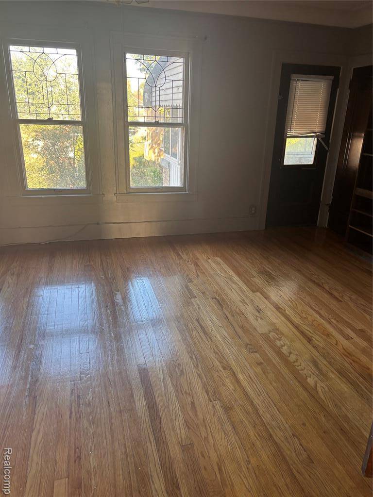 Detroit, MI 48215,405 Newport Street