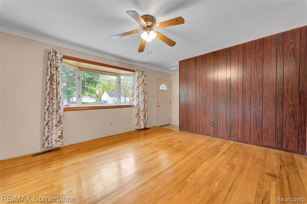 Garden City, MI,30148 John Hauk Street