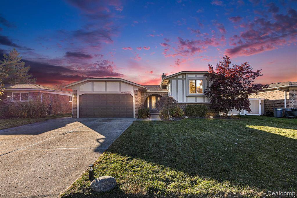 Macomb, MI 48044,46009 Donahue Avenue