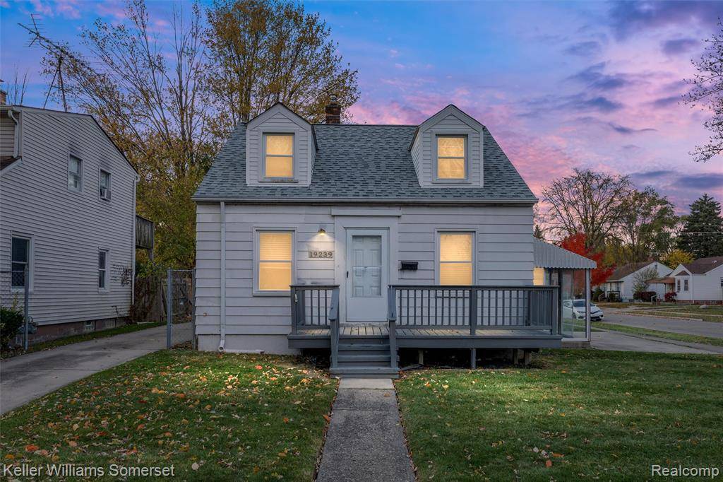 Harper Woods, MI 48225,19239 Beaconsfield Street