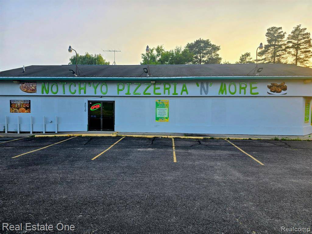 Birch Run, MI 48415,8010 Dixie Highway