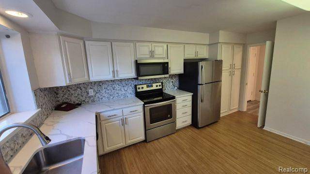 Southfield, MI 48075,16245 Roanoke Street