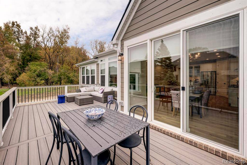 South Lyon, MI 48178,27350 Hidden Trail Lane