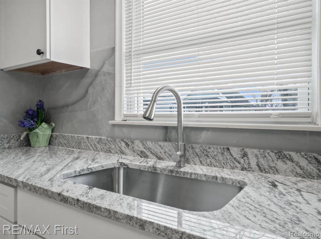 River Rouge, MI 48218,87 E PLEASANT Street