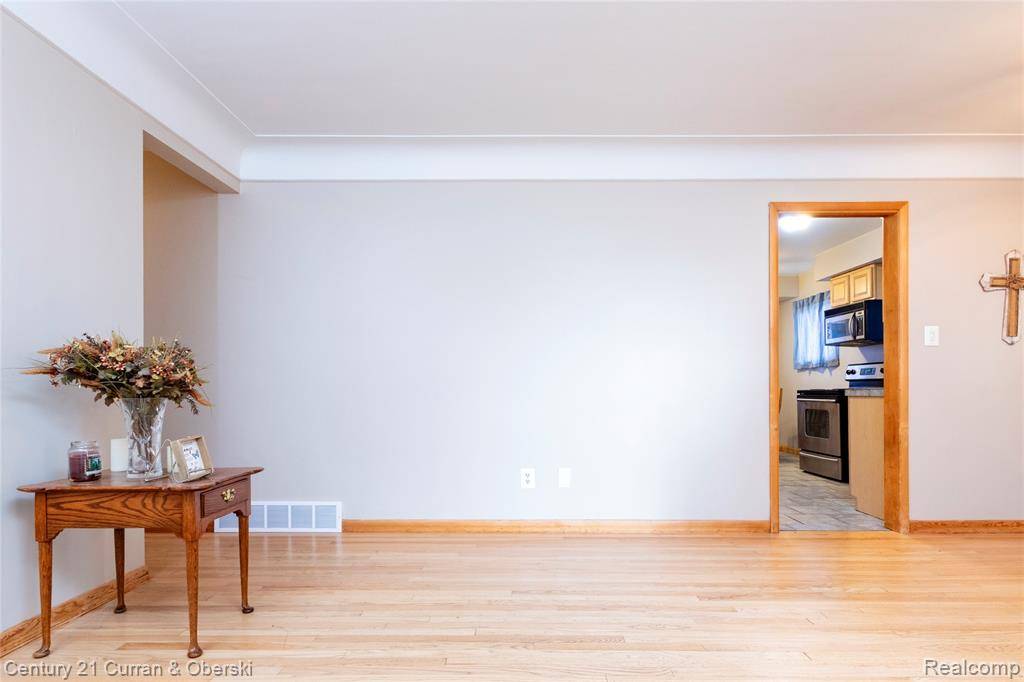 Dearborn Heights, MI 48125,23214 S Brookside Drive