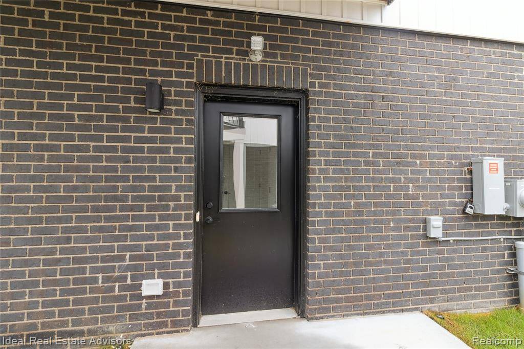 Brighton, MI 48114,8120 Allor Landing