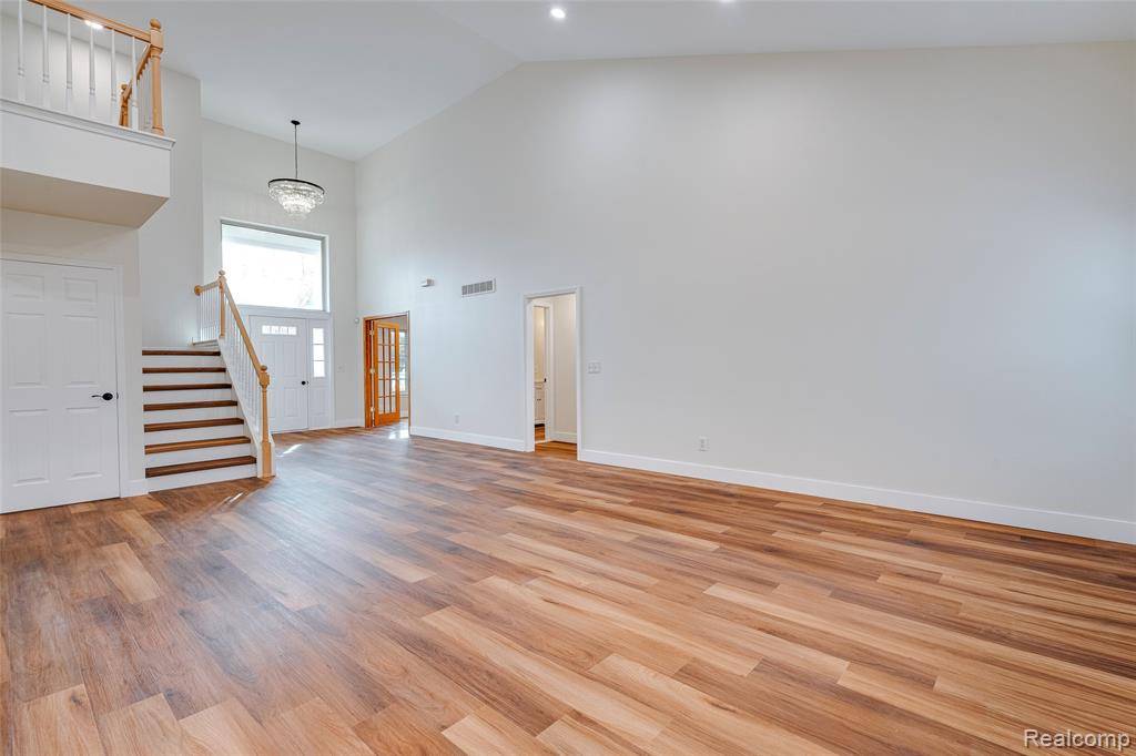 Troy, MI 48083,2545 Chanterell Drive