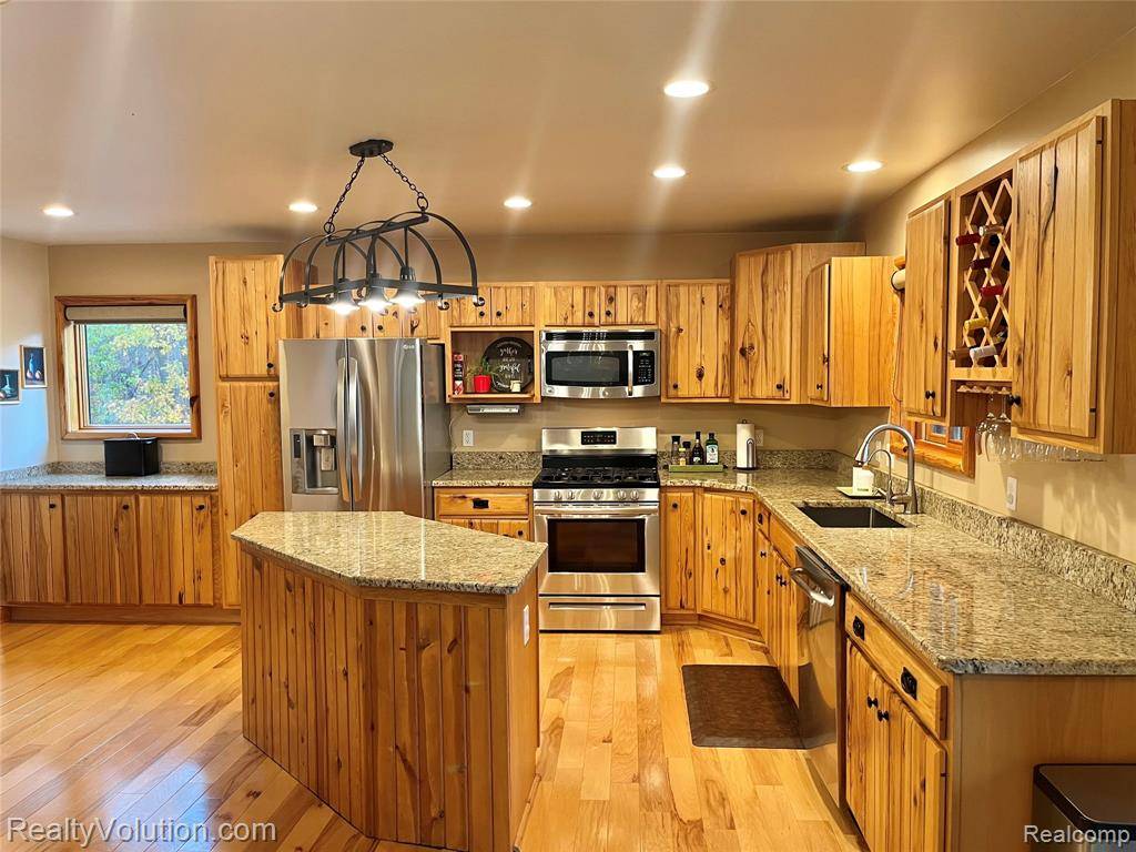 Goodrich Vlg, MI,5012 Vista Bay Trail